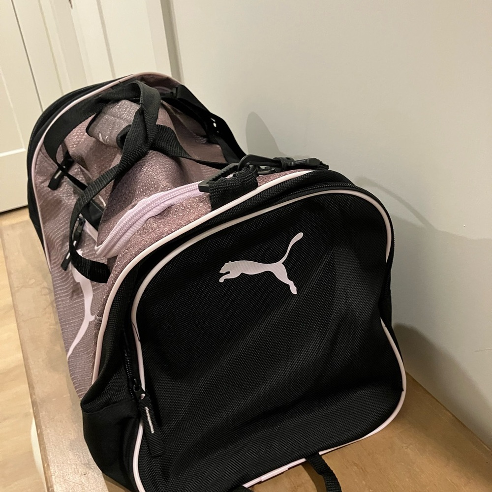 Puma Evercat Black and Pink Duffel Bag - Picture 2 of 5